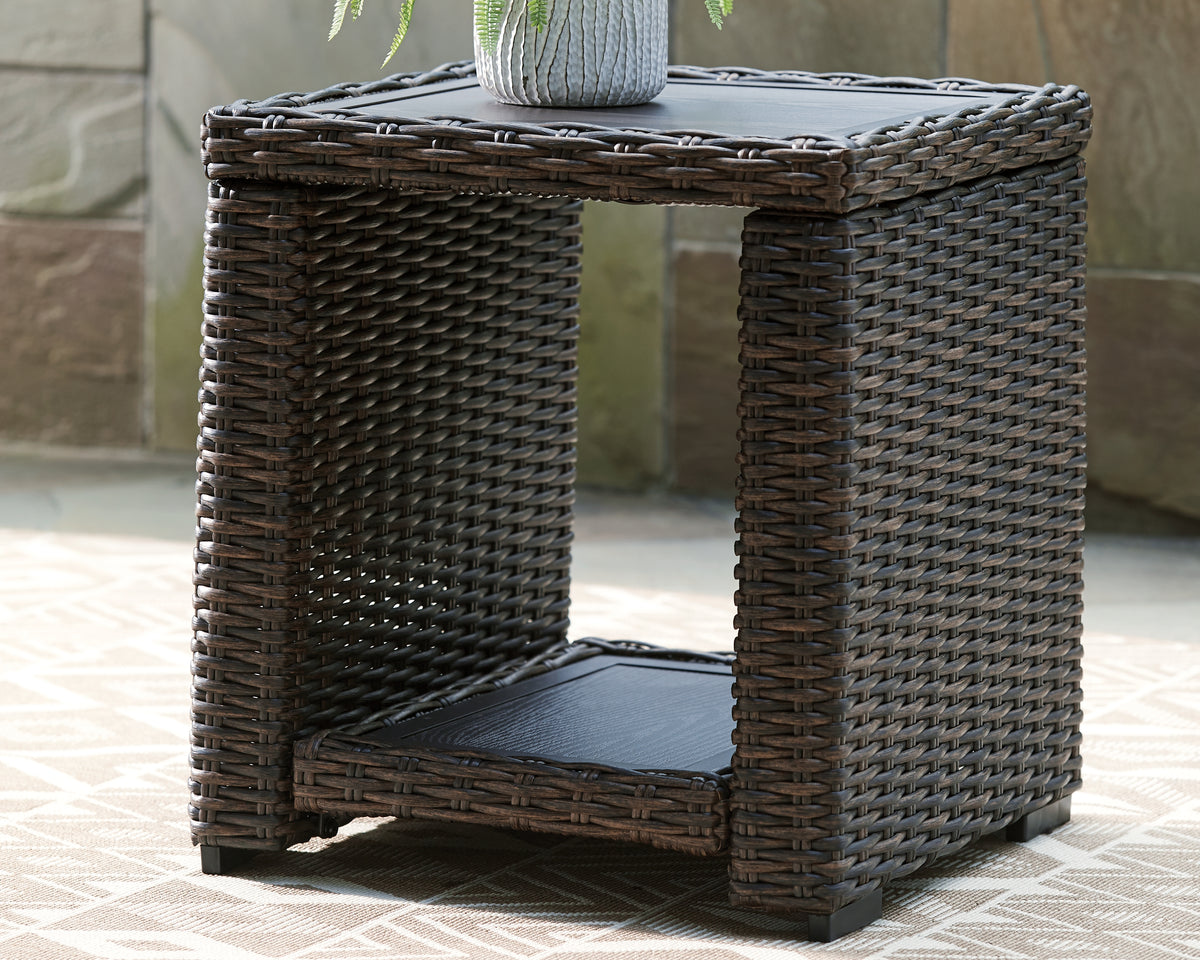 Diamond Furniture - Ashley Furniture - Grasson Lane End Table - Square End Table / Brown - P783-702