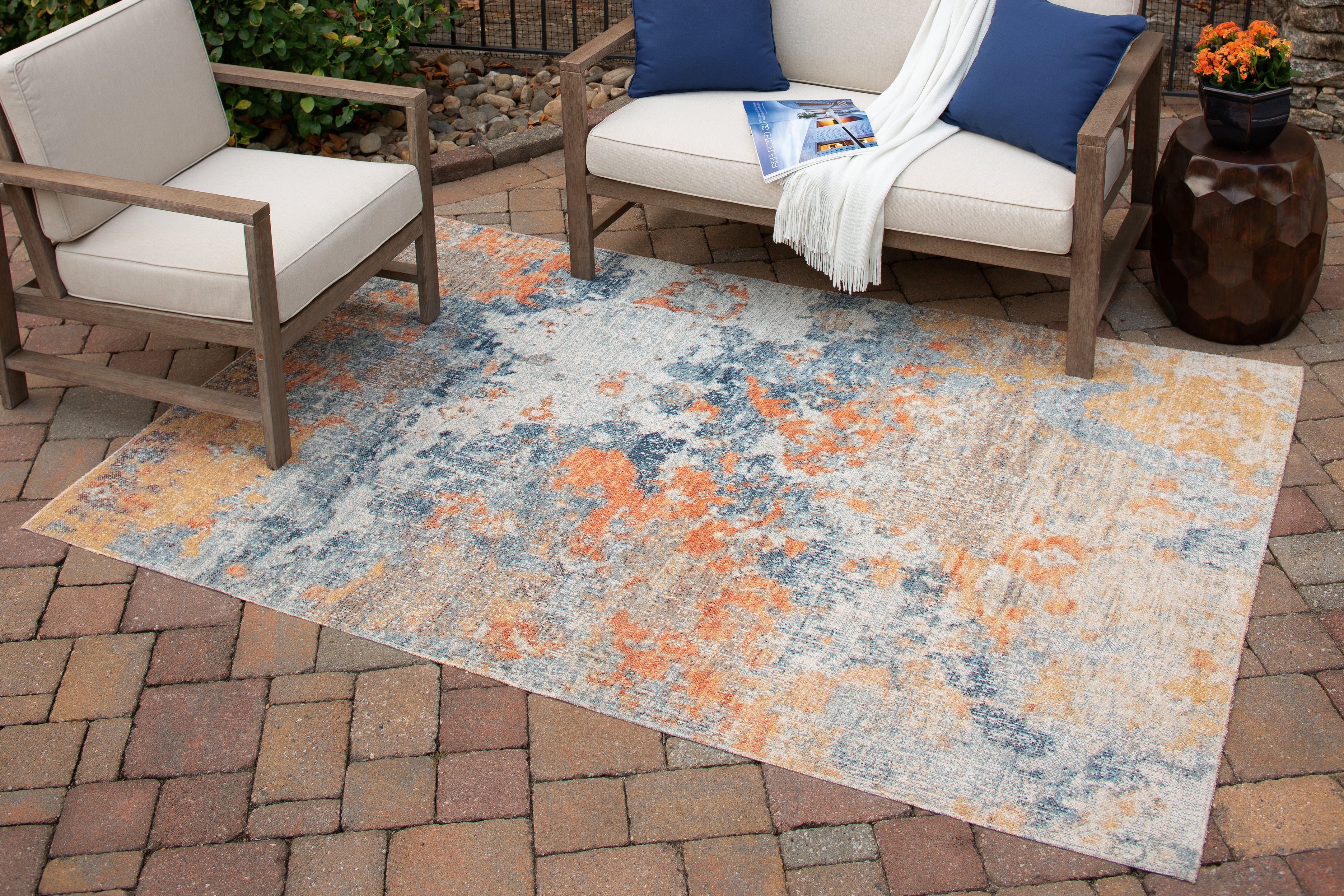 Diamond Furniture - Ashley Furniture - Wraylen 7'10" x 10' Rug - 7'10" x 10' Rug - R405051