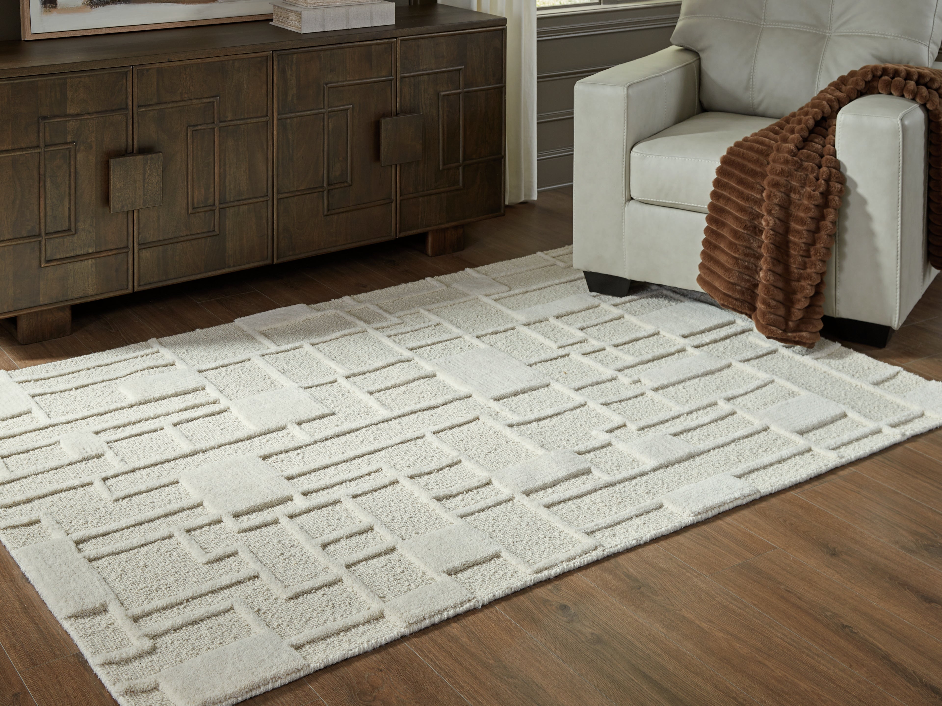 Diamond Furniture - Ashley Furniture - Empriss 5' x 7' Area Rug - 5' x 7' Area Rug - R407622