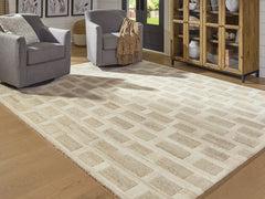 Diamond Furniture - Ashley Furniture - Lisgrove Rug - 7'8" x 10' Area Rug / Tan/Brown/White - R407711