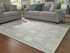 Diamond Furniture - Ashley Furniture - Dylanton Rug - 5' x 7' Area Rug / Ivory/Blue - R407812