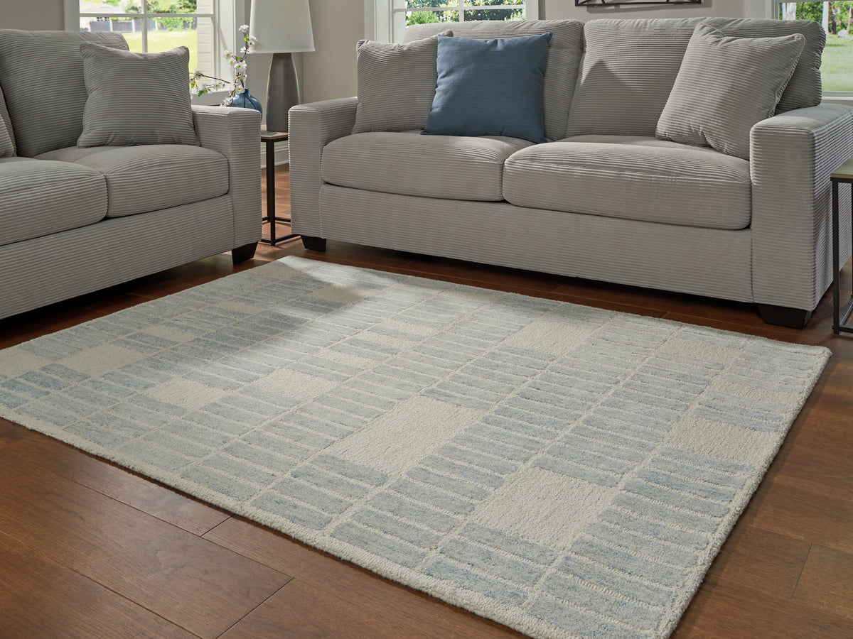 Diamond Furniture - Ashley Furniture - Dylanton 5' x 7' Area Rug - 5' x 7' Area Rug / Ivory/Blue - R407812