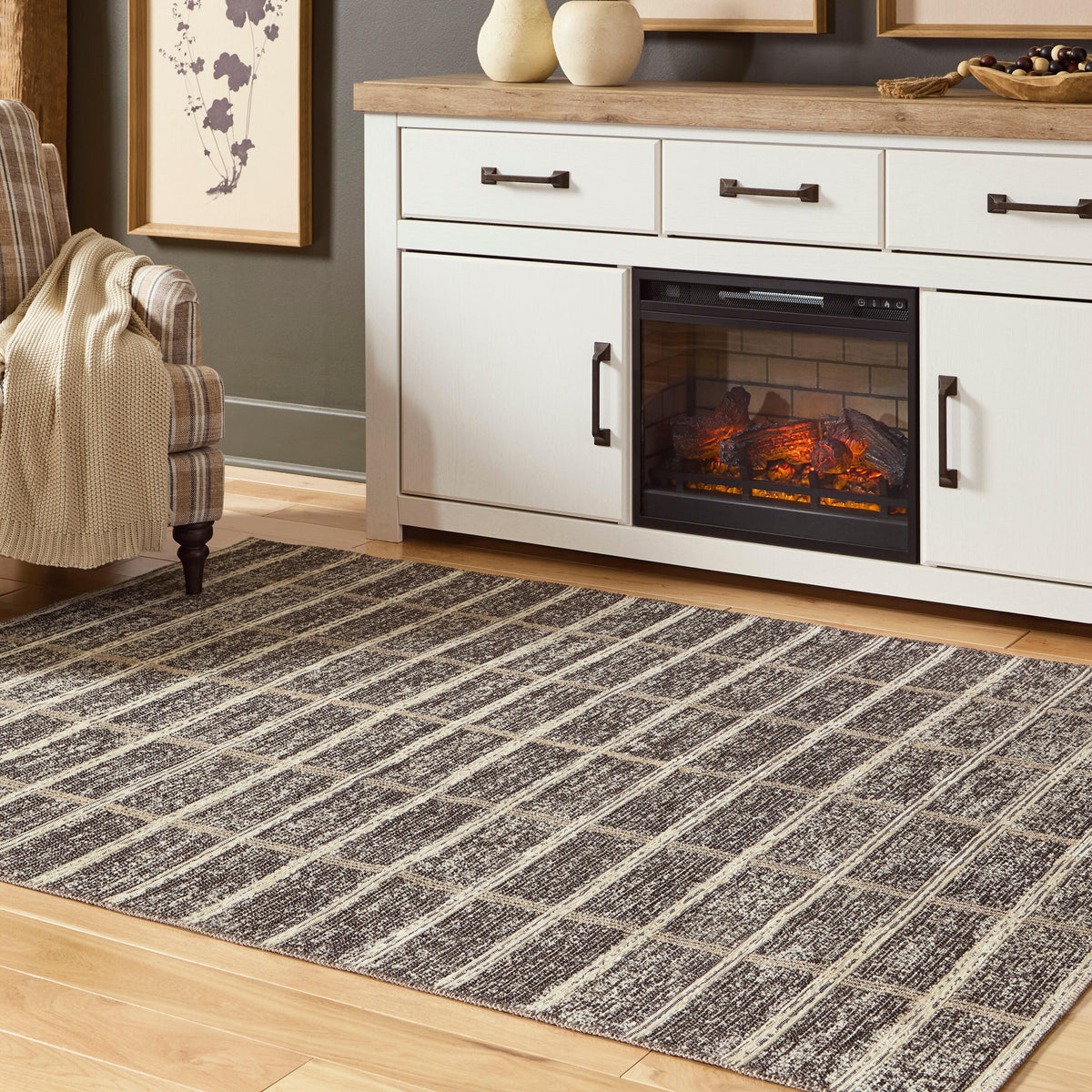 Diamond Furniture - Ashley Furniture - Verbrook Medium Rug - Medium Rug - R408862