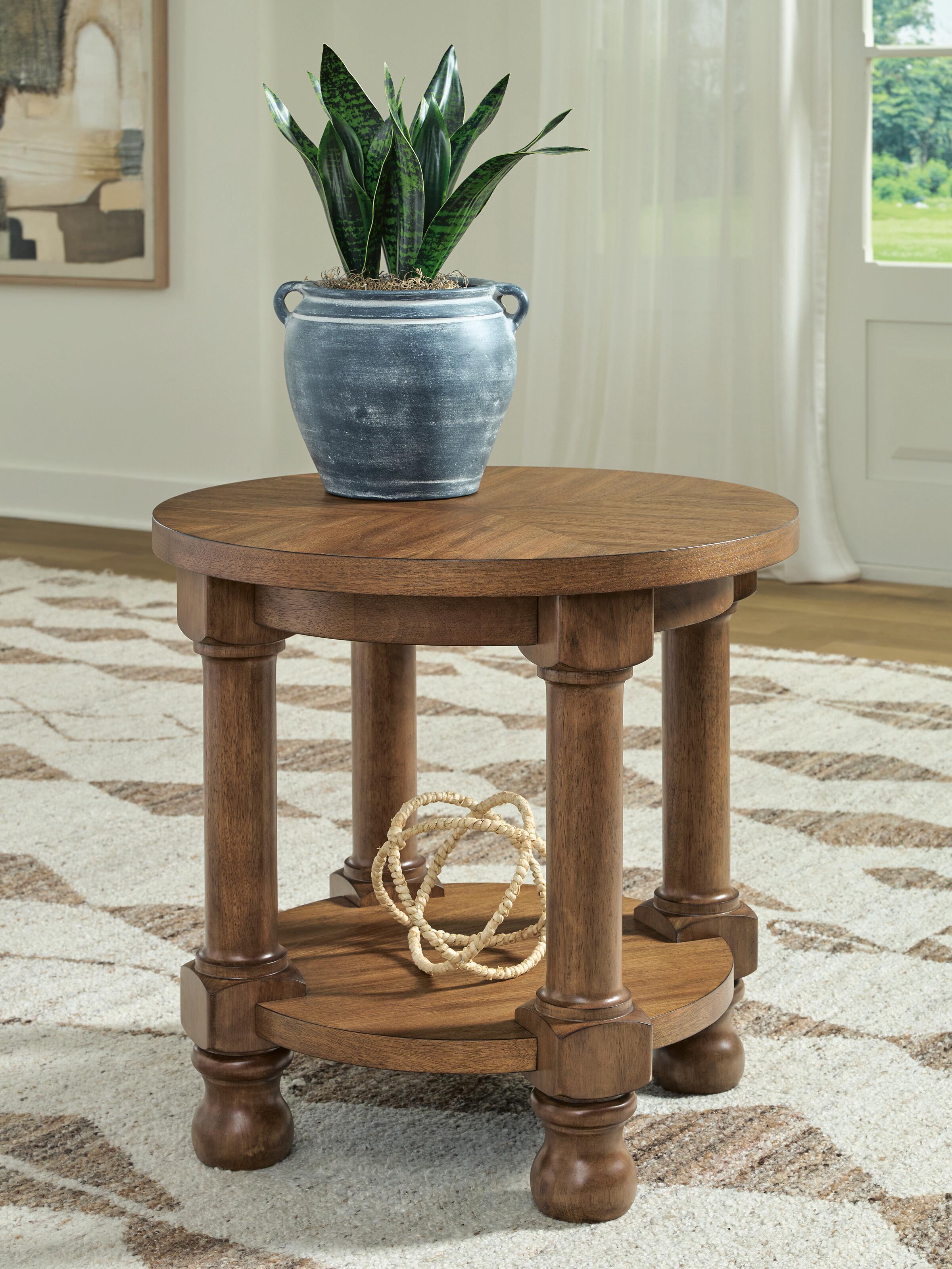 Diamond Furniture - Ashley Furniture - Chadworth End Table - Round End Table - T614-6