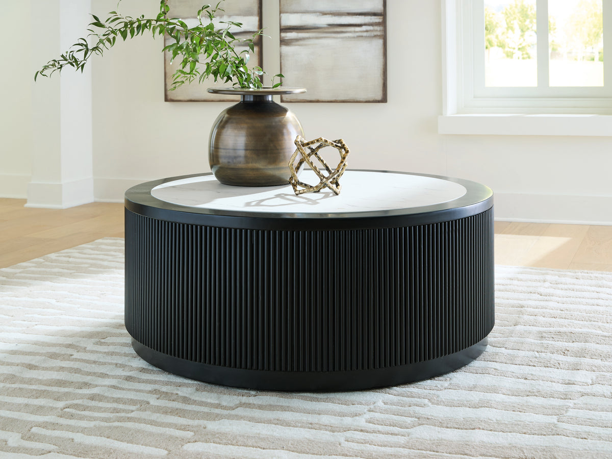 Diamond Furniture - Ashley Furniture - Grayman Coffee Table - Round Cocktail Table - T650-8