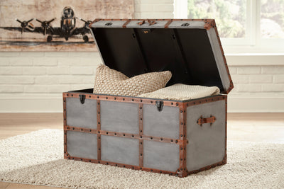 Amsel Storage Trunk - Diamond Furniture