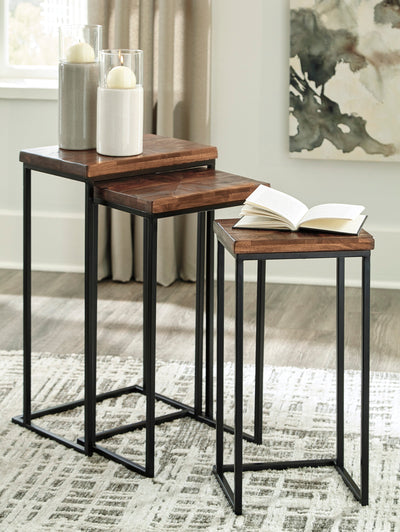 Cainthorne Accent Table (Set of 3) - Diamond Furniture