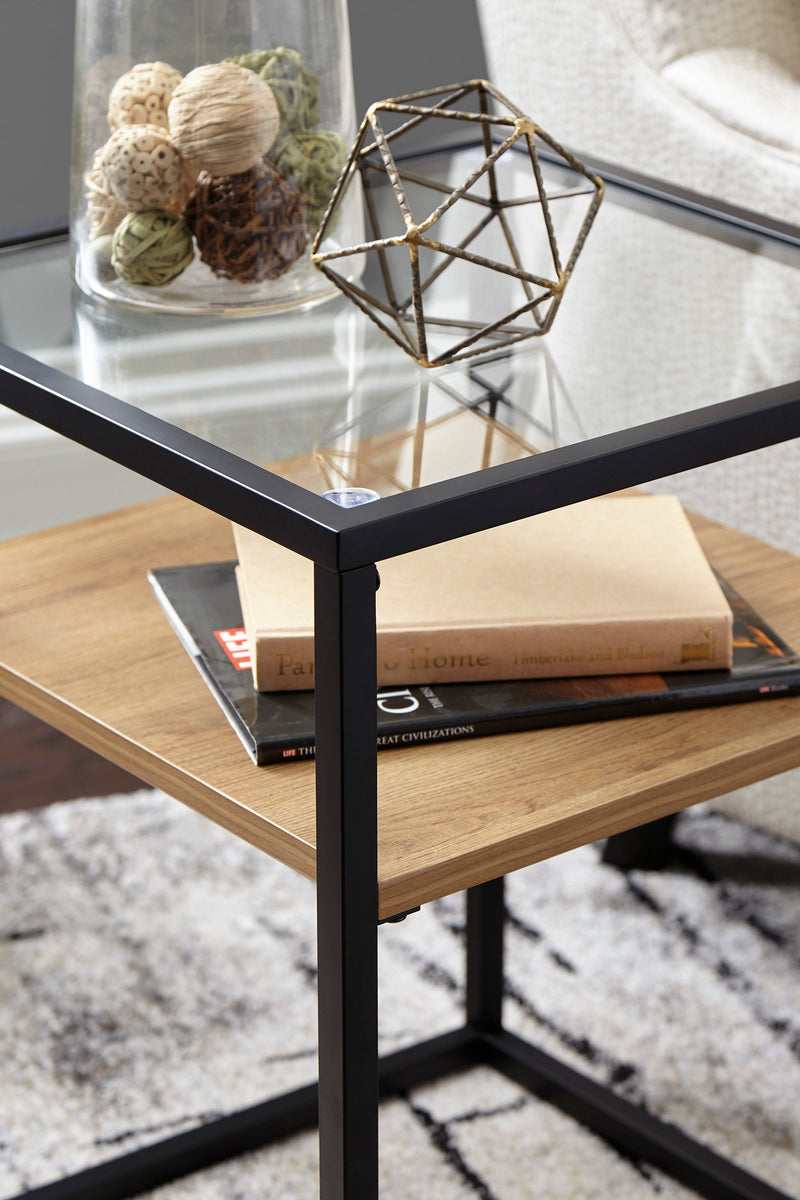 Harrelburg Accent Table - Diamond Furniture