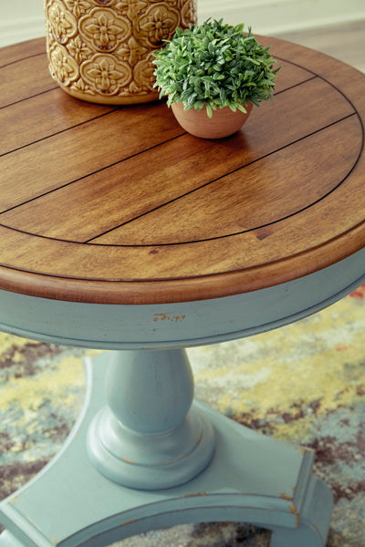 Mirimyn Accent Table - Diamond Furniture