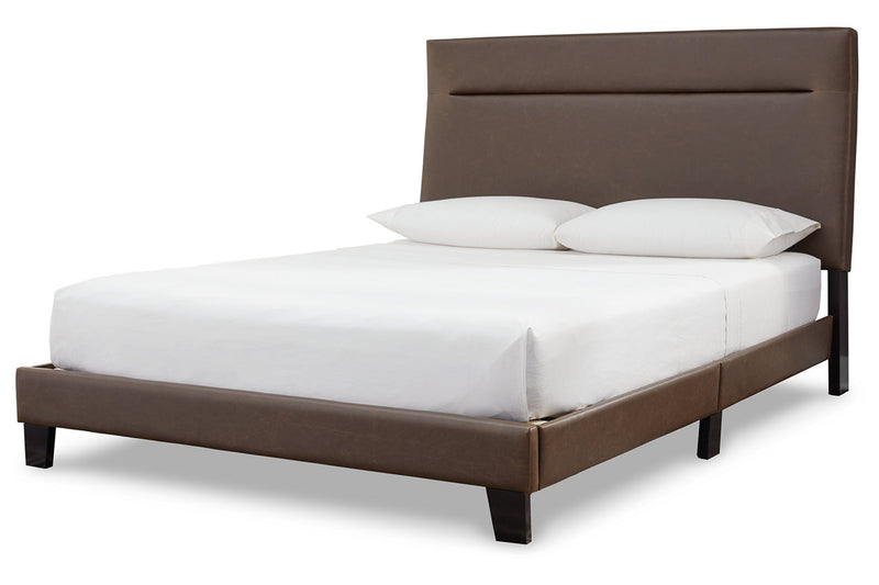 Adelloni Bed