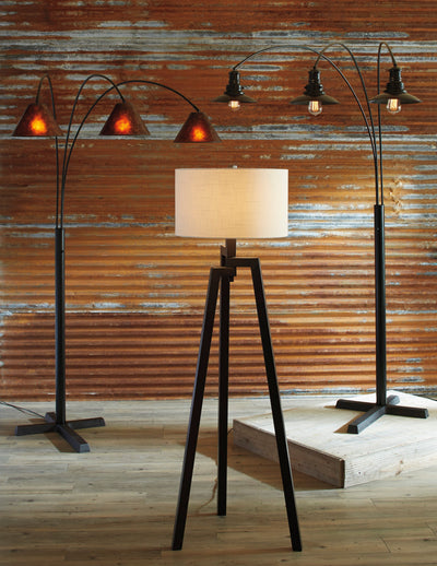 Sheriel Floor Lamp - Diamond Furniture