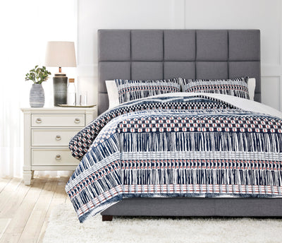Shilliam 3-Piece Queen Comforter Set - Diamond Furniture